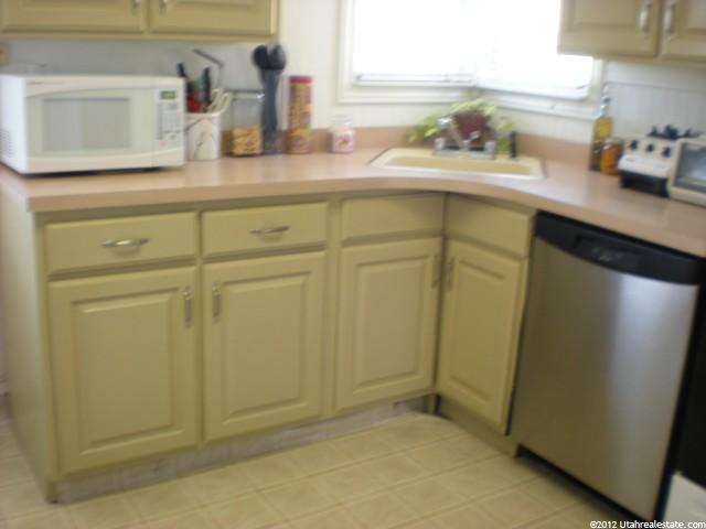 290 W 1700 S, Bountiful, UT 84010 — photo 9
