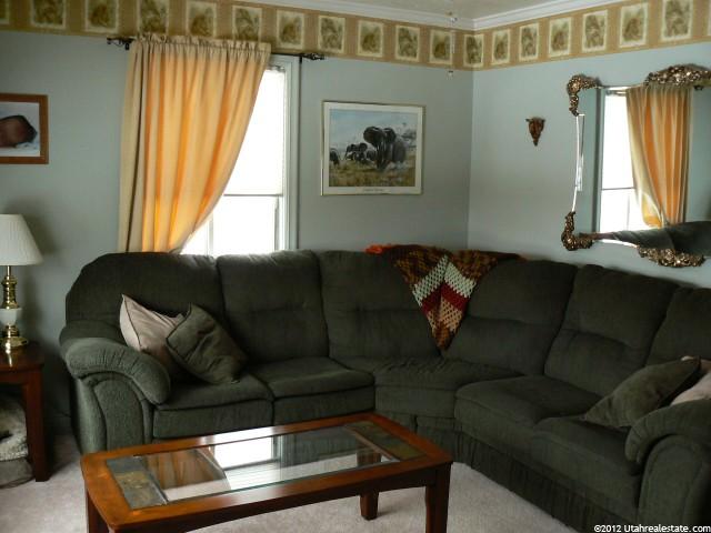 750 S 1000 W, Clearfield, UT 84015 — photo 2