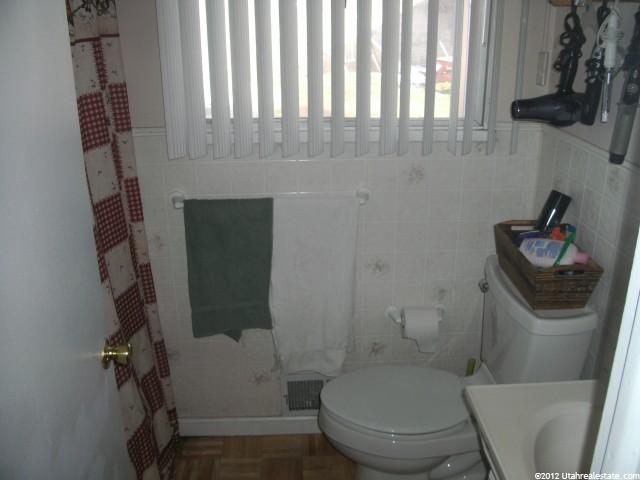 6297 S 400 E, Murray, UT 84107 — photo 11