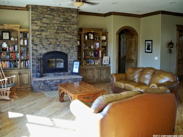 175 W 100 N, Wallsburg, UT 84082 — photo 4