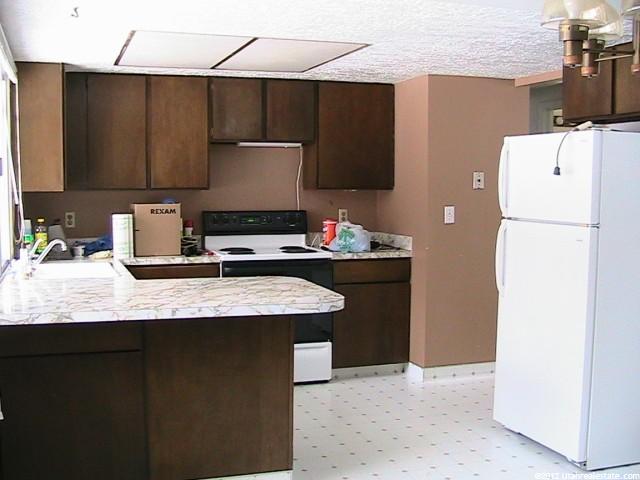 678 W 2240 N, Clinton, UT 84015 — photo 5
