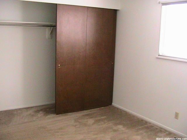 678 W 2240 N, Clinton, UT 84015 — photo 6