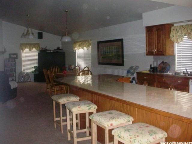 724 E 200 N, Kaysville, UT 84037 — photo 4