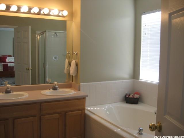 501 S 100 E, Kaysville, UT 84037 — photo 7