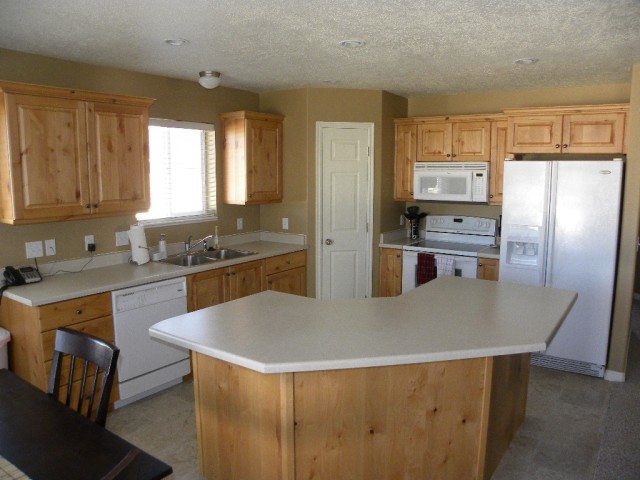 439 E Birch Cir, North Logan, UT 84341 — photo 2
