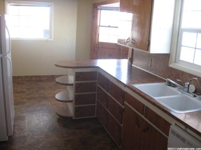 90 W 9100 S, Paradise, UT 84328 — photo 3
