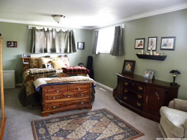 547 E 1100 N, Logan, UT 84341 — photo 5