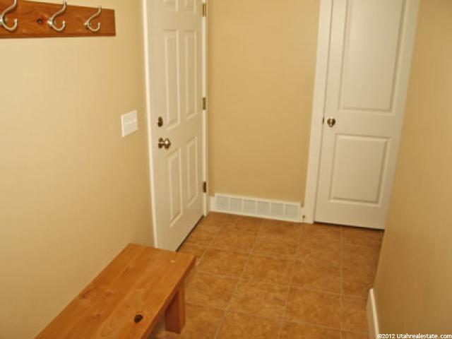 589 E Park Plaza, Midvale, UT 84047 — photo 10