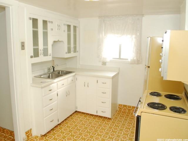7527 S Main St, Midvale, UT 84047 — photo 3