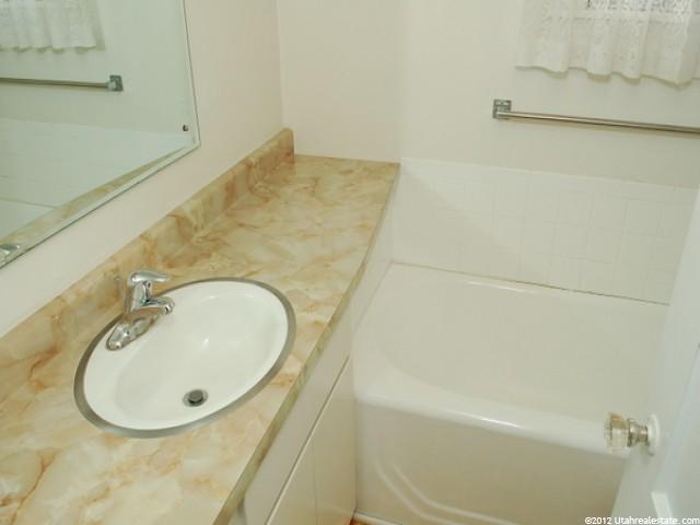 7527 S Main St, Midvale, UT 84047 — photo 6