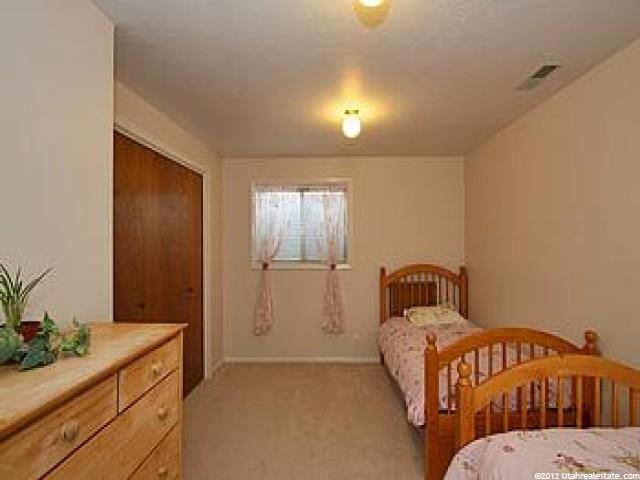 1401 E Knollwood Dr, Sandy, UT 84092 — photo 11