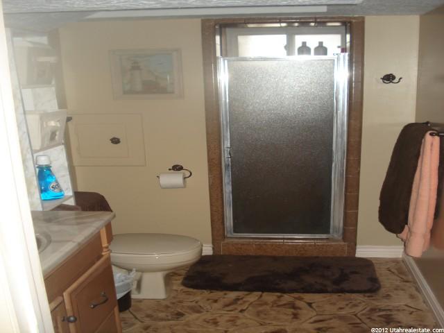 67 W 4775 S, Washington Terrace, UT 84405 — photo 6