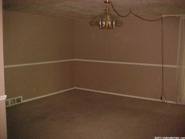 5036 S 2275 W, Roy, UT 84067 — photo 2