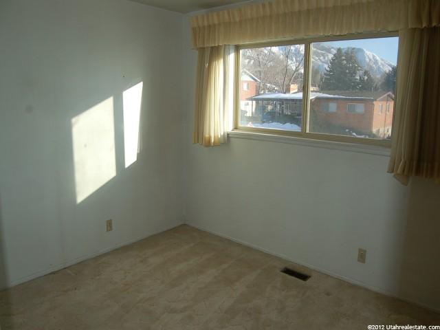 1448 Lewis Dr, Ogden, UT 84404 — photo 4