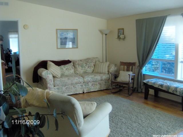 1535 S 1560 W, Vernal, UT 84078 — photo 2
