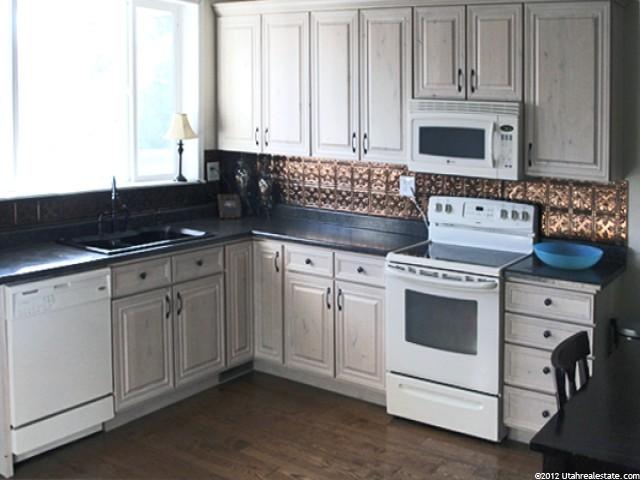 9 S 200 W, Smithfield, UT 84335 — photo 2