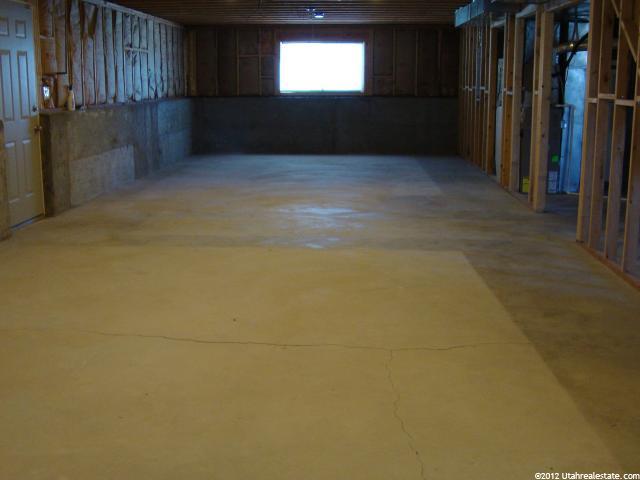 1820 N 4850 W, Plain City, UT 84404 — photo 4