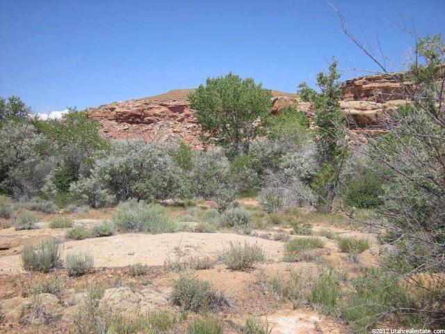 5339 E 2000 S, Fort Duchesne, UT 84026 — photo 3