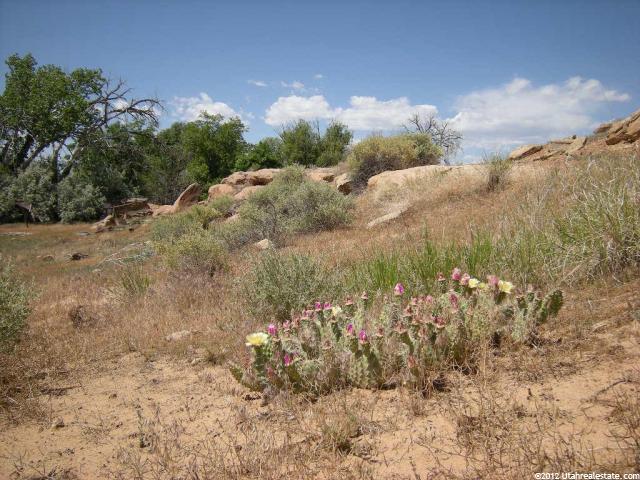 5339 E 2000 S, Fort Duchesne, UT 84026 — photo 9