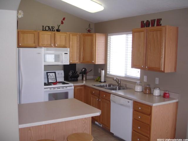 907 S 925 W, Woods Cross, UT 84087 — photo 11