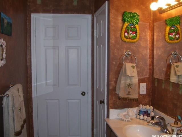 1968 W 4600 S, Roy, UT 84067 — photo 8
