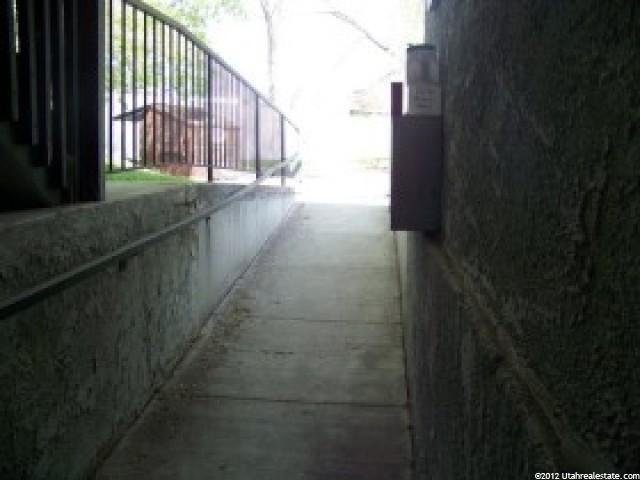 215 E Hill Ave #1, Murray, UT 84107 — photo 2