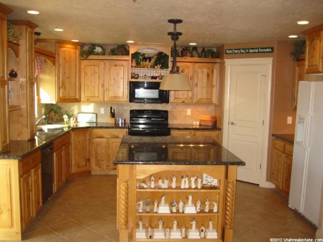 1801 N 200 W, North Ogden, UT 84414 — photo 2