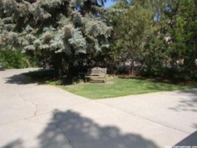 2574 E Valley View Ave, Holladay, UT 84117 — photo 11
