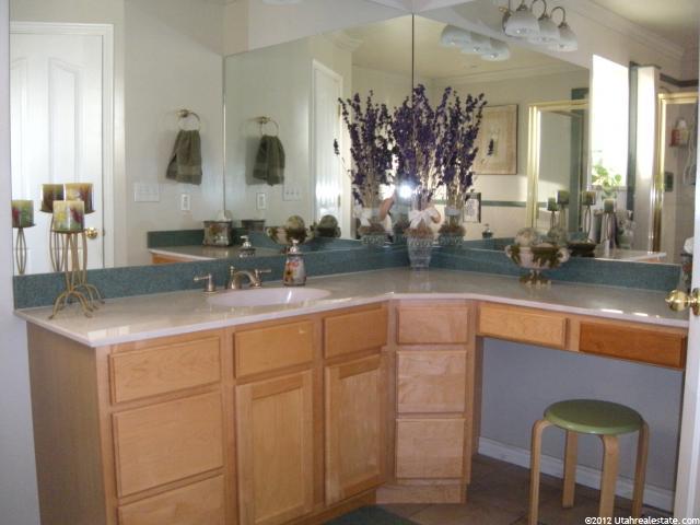 13232 S 2420 W, Riverton, UT 84065 — photo 8