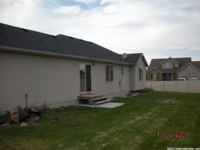 2016 N 2750 W, Clinton, UT 84015 — photo 7
