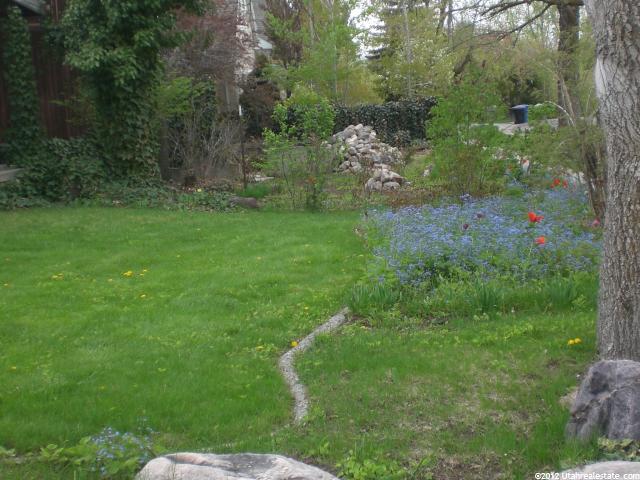 2820 E Valley View Ave, Holladay, UT 84117 — photo 8