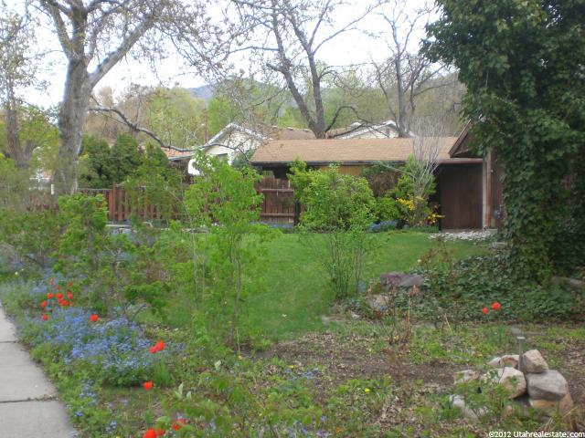 2820 E Valley View Ave, Holladay, UT 84117 — photo 9