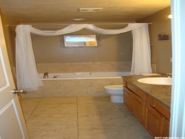 1902 S 1485 W, Syracuse, UT 84075 — photo 5