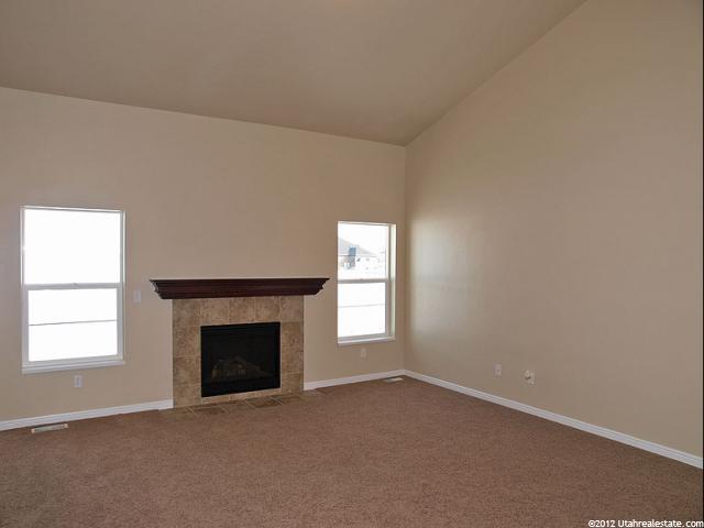 2444 N Hooded Crane Cir, Clinton, UT 84015 — photo 4