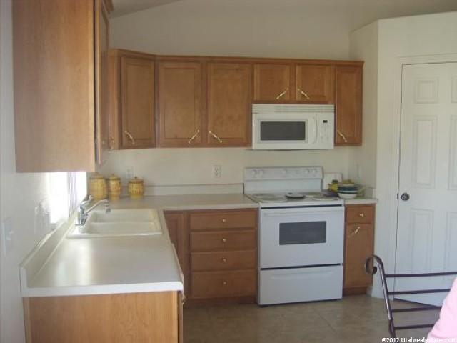 2119 N Easter Dr E, Eagle Mountain, UT 84005 — photo 5