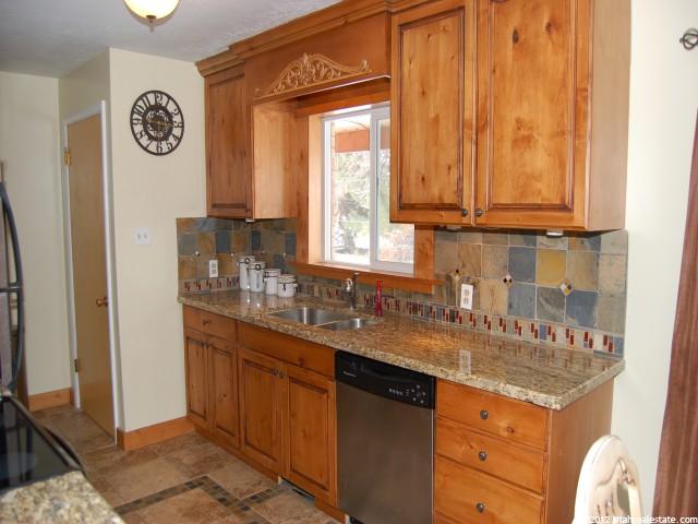 1027 N 600 E, Bountiful, UT 84010 — photo 11