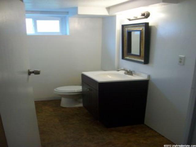 1027 N 600 E, Bountiful, UT 84010 — photo 4