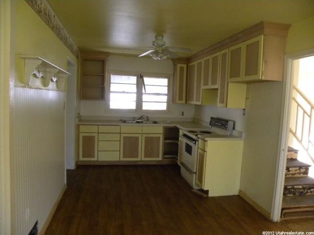 371 E Factory St, Garland, UT 84312 — photo 5