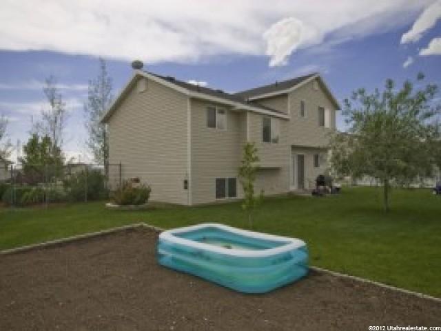1944 N 1450 W, Clinton, UT 84015 — photo 3