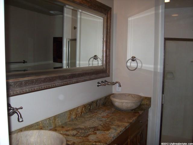 63 W Bamberger Way S, Centerville, UT 84014 — photo 6