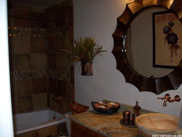 63 W Bamberger Way S, Centerville, UT 84014 — photo 7
