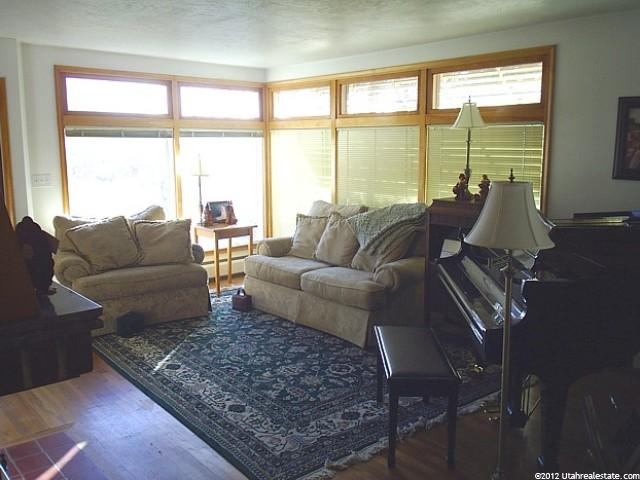 849 E 900 N, Bountiful, UT 84010 — photo 3