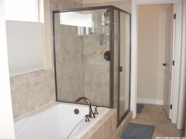 1589 N 200 E, Layton, UT 84041 — photo 8
