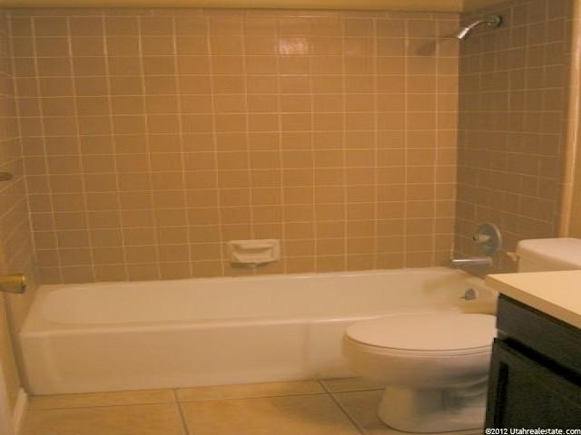973 W 600 S, Layton, UT 84041 — photo 8