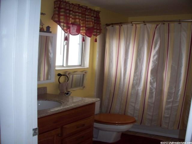 435 S 950 W, Layton, UT 84041 — photo 12