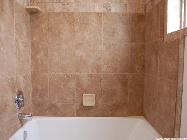 1644 Arnold Dr, Layton, UT 84041 — photo 5