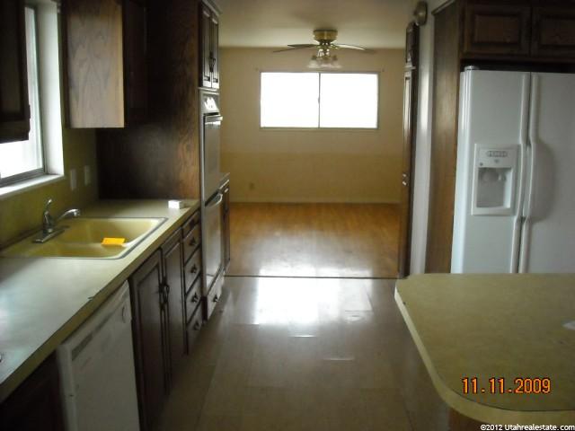 560 N 400 E, Brigham City, UT 84302 — photo 4