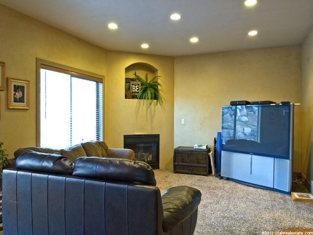 4161 Monarch Dr, Bountiful, UT 84010 — photo 6
