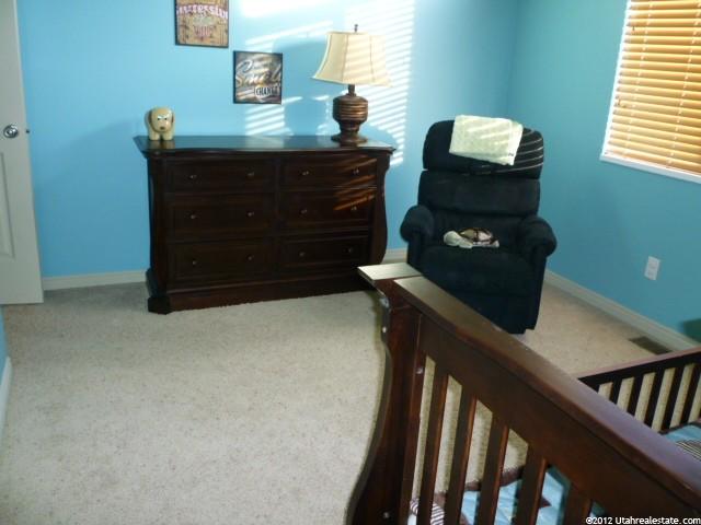 32 W 1675 N, Layton, UT 84041 — photo 11