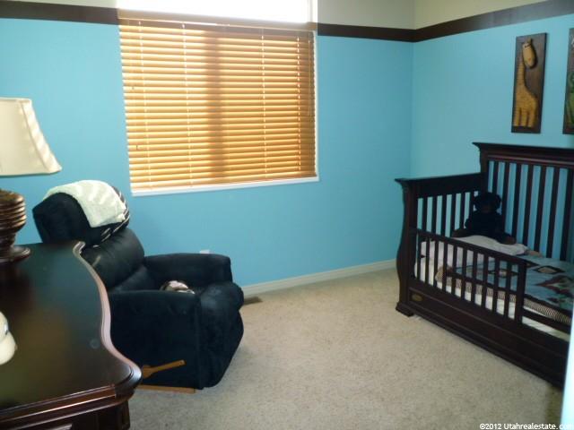 32 W 1675 N, Layton, UT 84041 — photo 12